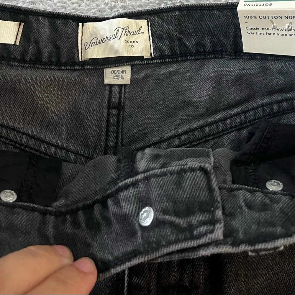 00/24R NWT Universal‎ Thread Boyfriend Jeans Black Non-Stretch Raw Hem